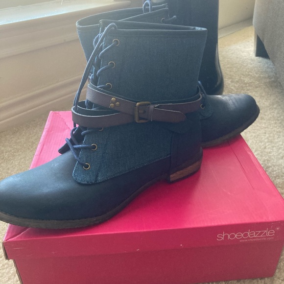 Shoe Dazzle.  Navy Blue Cowboy boots - Picture 3 of 4